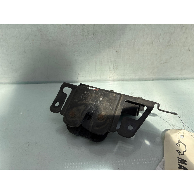 Serrure de coffre BMW X3 E83 Photo n°2
