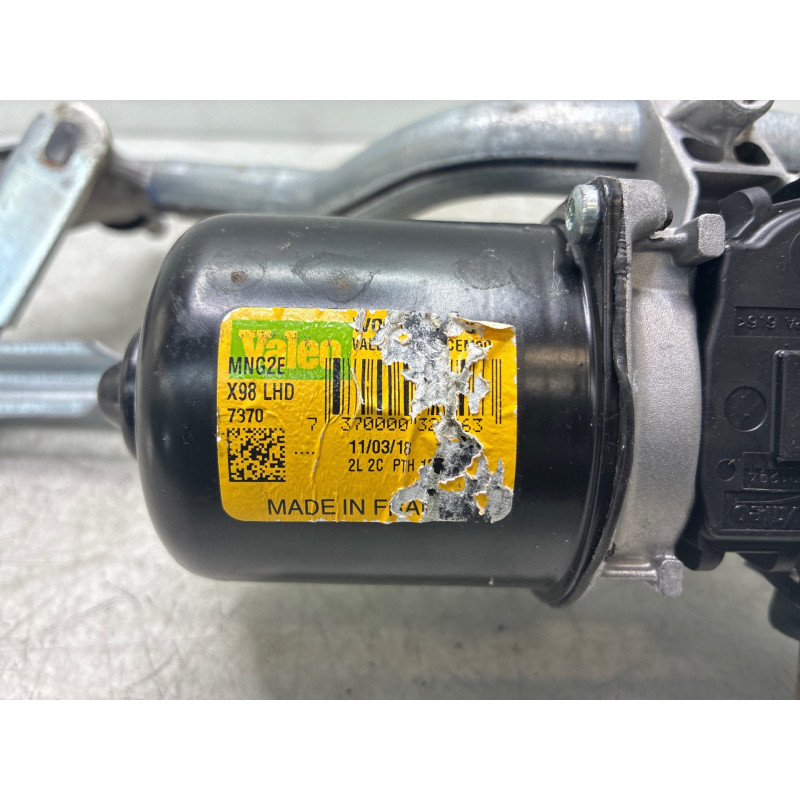 Moteur essuie glace avant RENAULT CLIO 4 Photo n°3