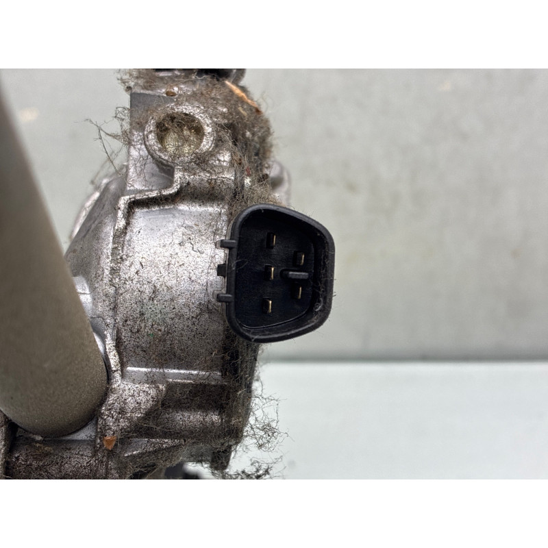 Moteur essuie glace avant TOYOTA COROLLA 10 Photo n°1