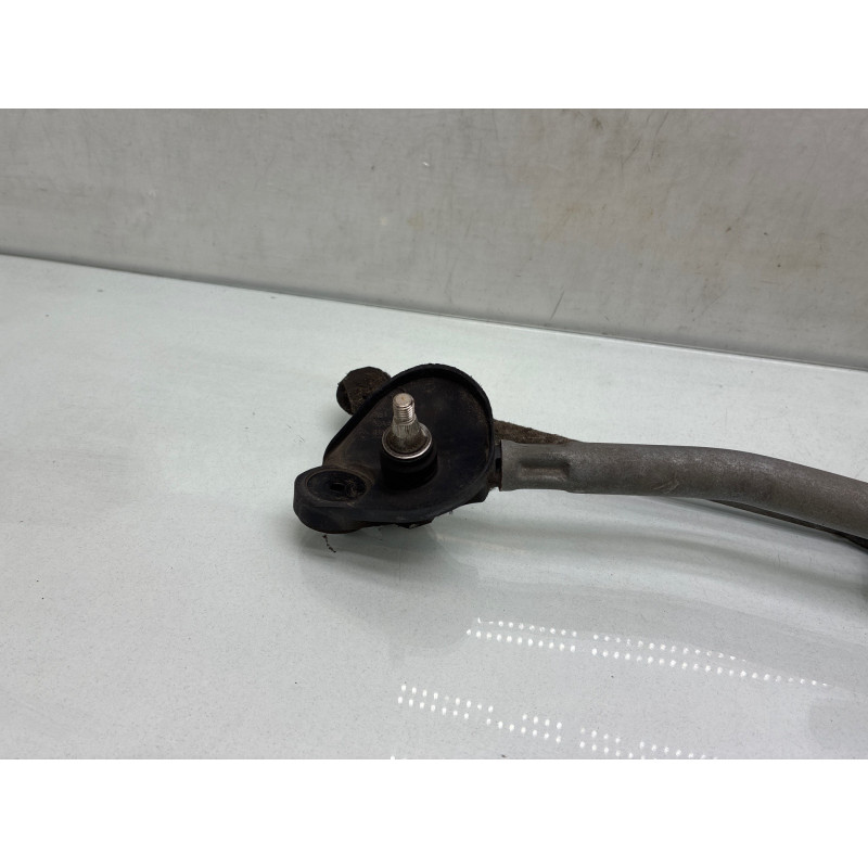 Moteur essuie glace avant TOYOTA COROLLA 10 Photo n°2