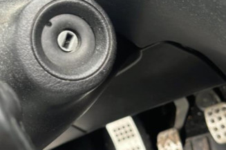 Serrure avant gauche PEUGEOT 307