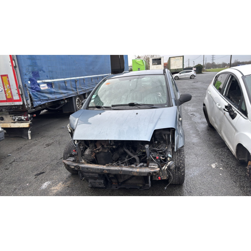 Feu arriere stop central CITROEN C2 Photo n°5