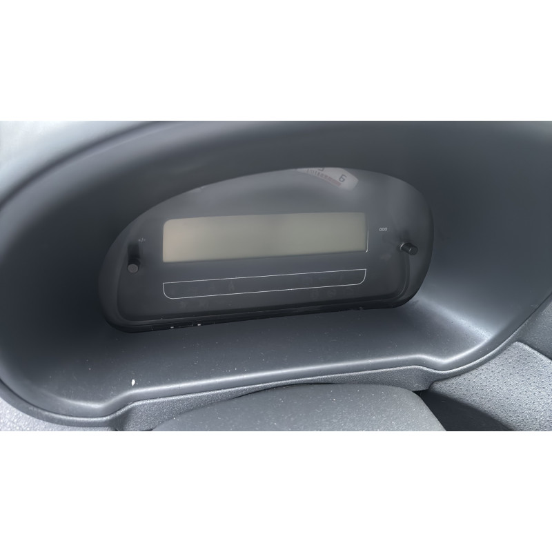 Feu arriere stop central CITROEN C2 Photo n°17