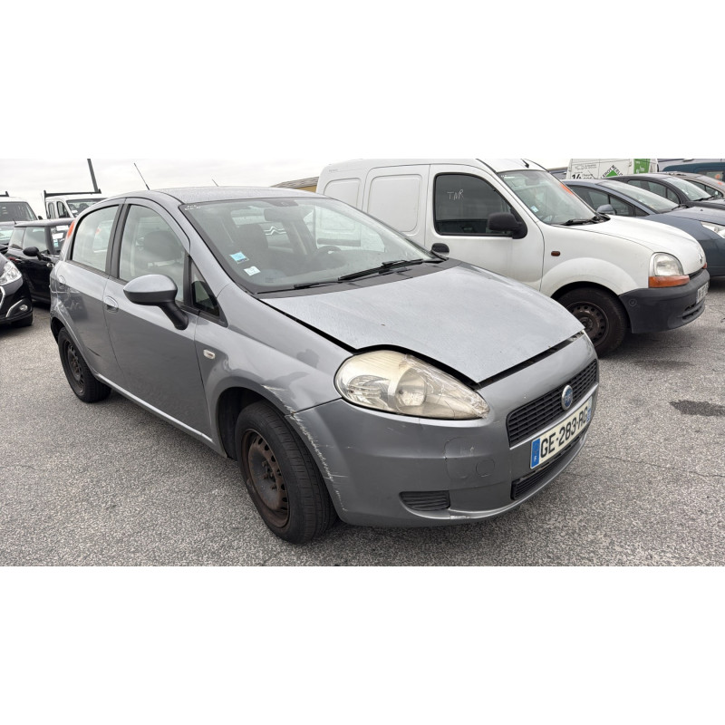 Pompe à carburant FIAT GRANDE PUNTO Photo n°6