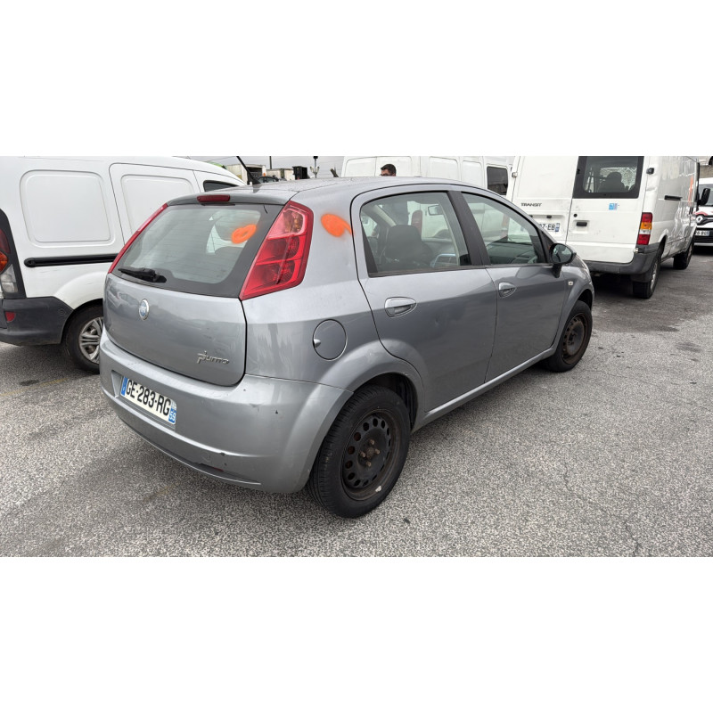 Pompe à carburant FIAT GRANDE PUNTO Photo n°7