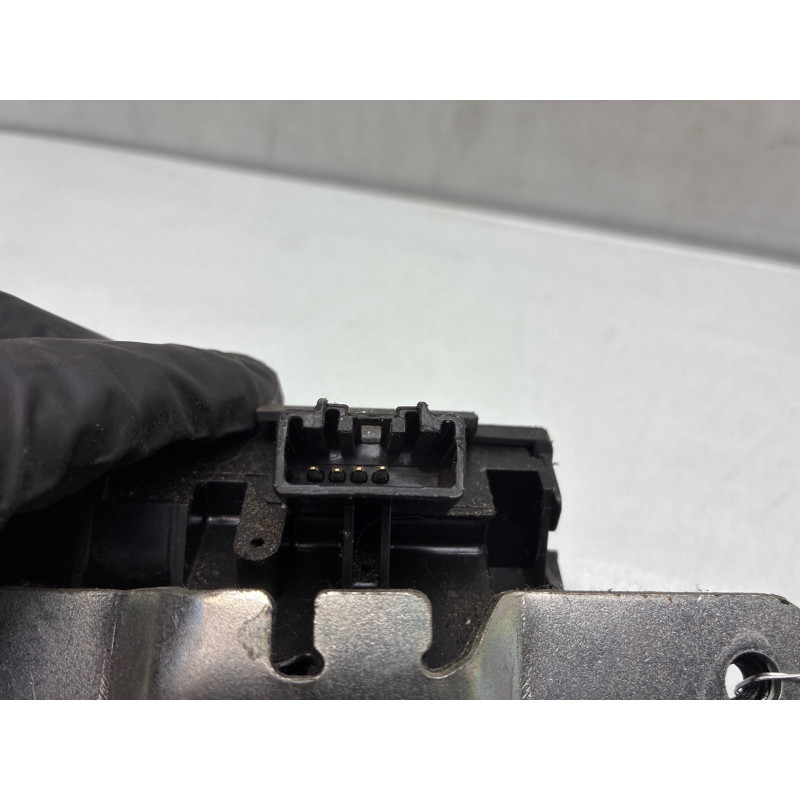Serrure de coffre FORD FIESTA 6 Photo n°3