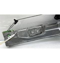 Leve vitre electrique avant droit PEUGEOT 308 1 Photo n°1