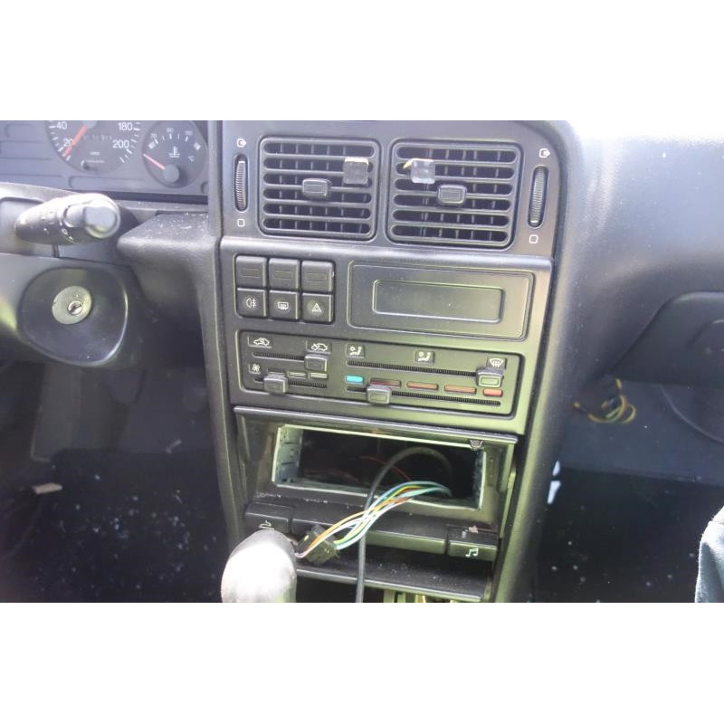 Ceinture avant droit PEUGEOT 405 Photo n°13