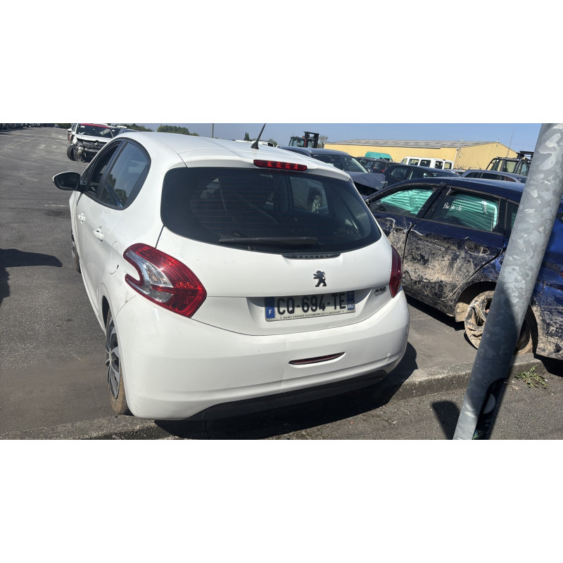 Moteur PEUGEOT 208 1 Photo n°10