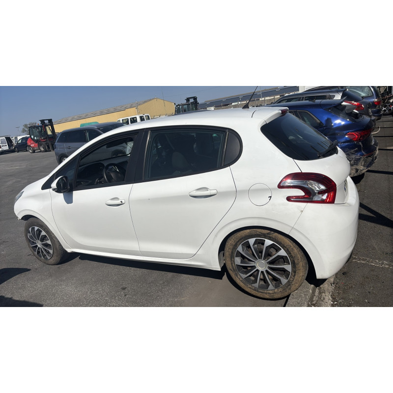Moteur PEUGEOT 208 1 Photo n°11