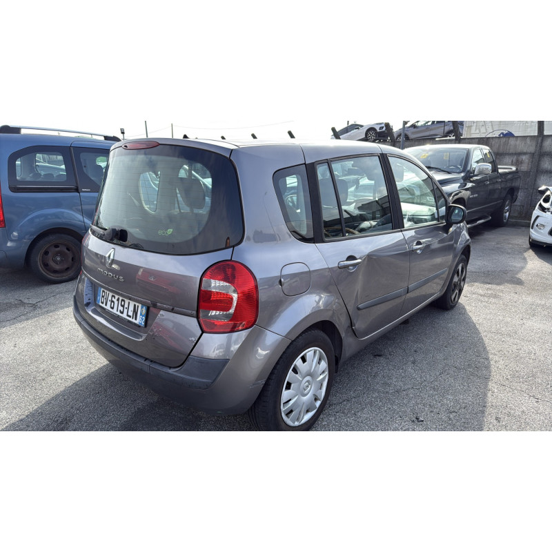 Moteur RENAULT GRAND MODUS Photo n°8