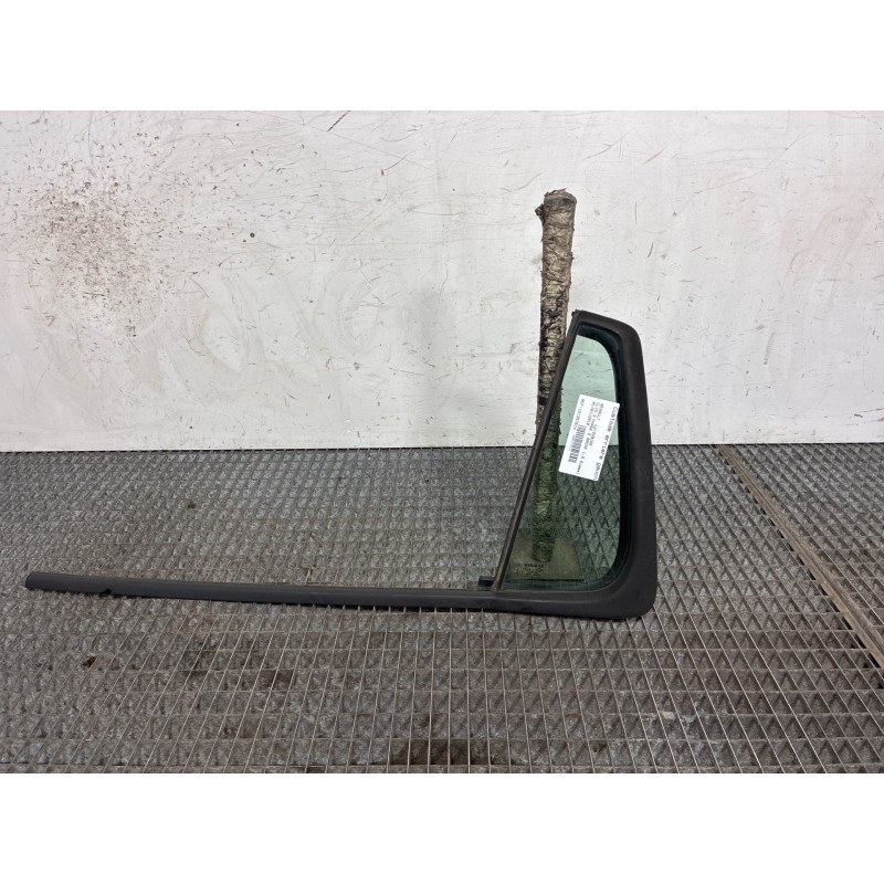 Custode arriere gauche (porte) RENAULT CLIO 3 Photo n°1