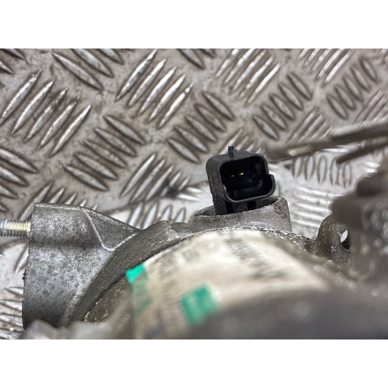 Compresseur clim CITROEN C3 2 Photo n°1