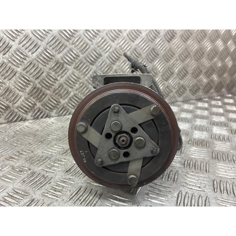 Compresseur clim CITROEN C3 2 Photo n°5