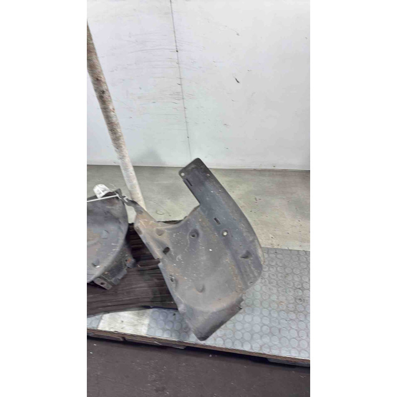Pare boue avant gauche RENAULT GRAND MODUS Photo n°3