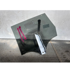 Vitre arriere droit BMW X1 U11