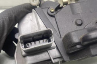 Serrure avant gauche PEUGEOT 307