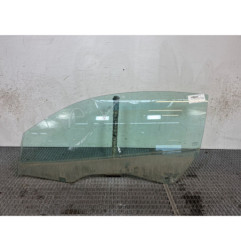 Vitre avant gauche RENAULT MEGANE 2 Photo n°1