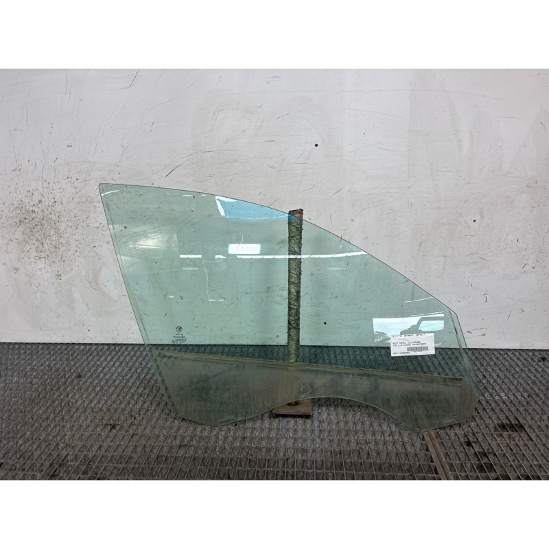 Vitre avant droit ALFA ROMEO 159 Photo n°2