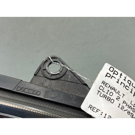 Optique avant principal droit (feux)(phare) RENAULT CLIO 2