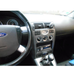Etrier avant gauche (freinage) FORD MONDEO 2