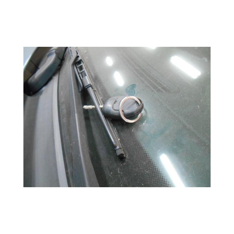 Etrier avant gauche (freinage) FORD MONDEO 2 Photo n°7