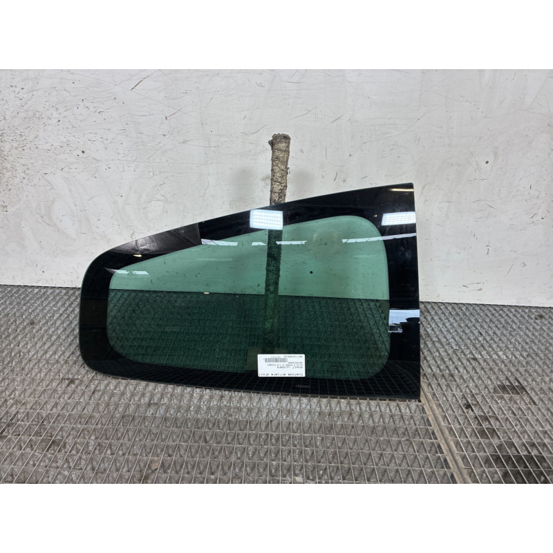 Custode arriere droit RENAULT CLIO 3 Photo n°1