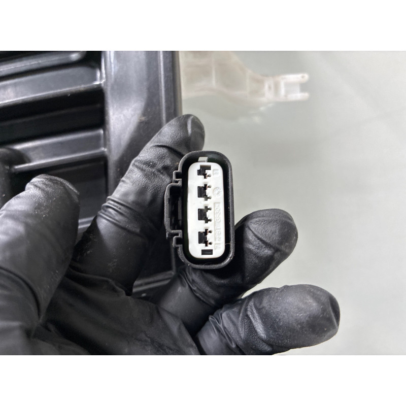 Leve vitre electrique avant droit KIA CEE-D 2 SPORT WAGON Photo n°9