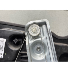 Leve vitre electrique avant droit KIA CEE-D 2 SPORT WAGON
