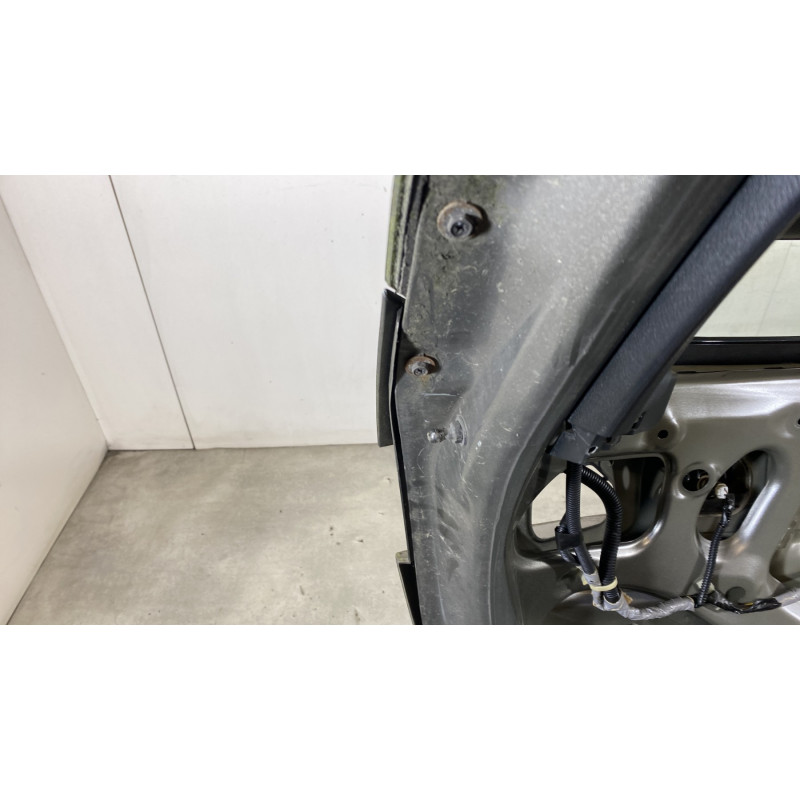 Malle/Hayon arriere HONDA CIVIC 8 Photo n°8