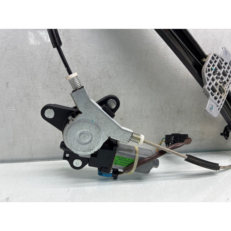 Leve vitre electrique avant gauche CHEVROLET SPARK Photo n°5