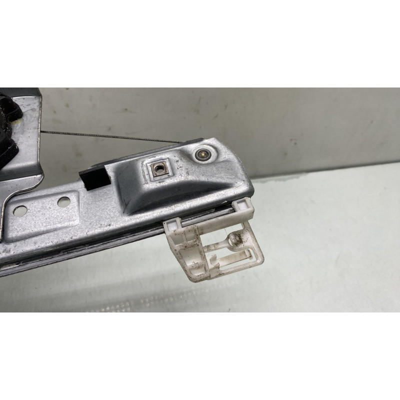 Leve vitre electrique arriere droit RENAULT MEGANE 2 Photo n°4