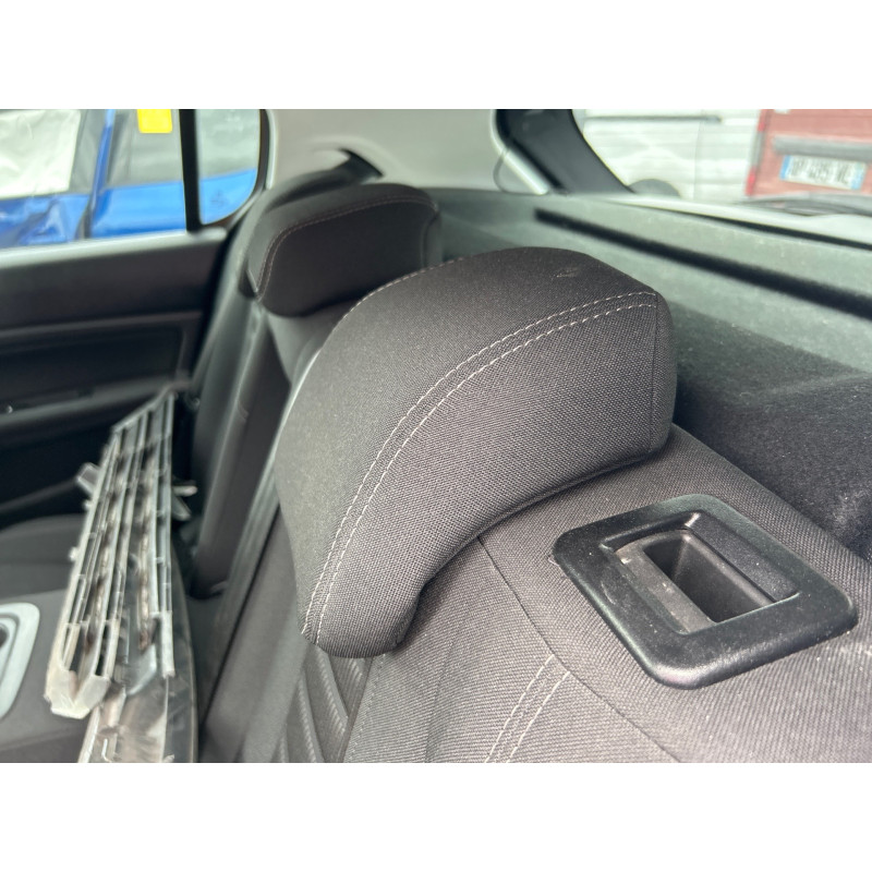 PEUGEOT 308 2 PHASE 1 1.6 HDI - 8V TURBO Photo n°8