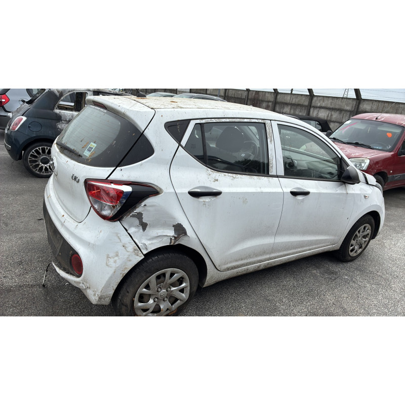 HYUNDAI I 10 2 PHASE 2 1.0i - 12V Photo n°7