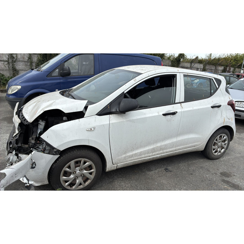 HYUNDAI I 10 2 PHASE 2 1.0i - 12V Photo n°9