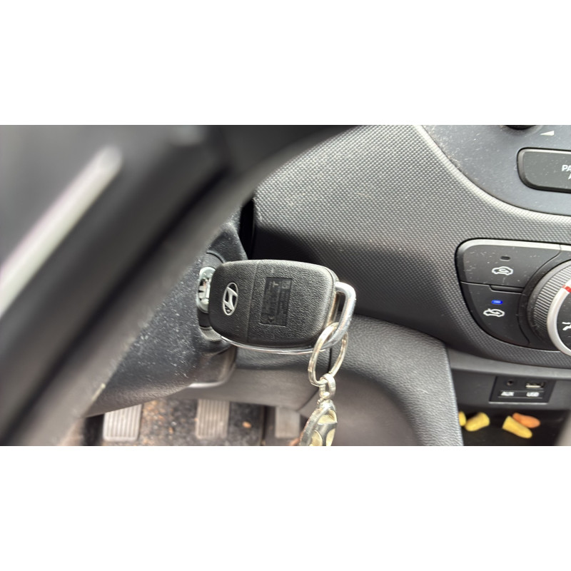 HYUNDAI I 10 2 PHASE 2 1.0i - 12V Photo n°21