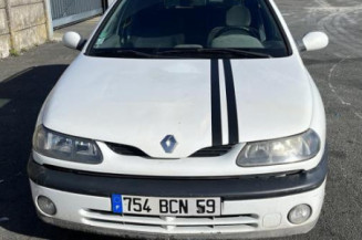 Feu arriere principal droit (feux) RENAULT LAGUNA 1