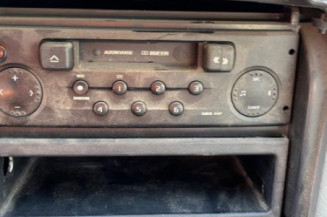 Serrure avant droit RENAULT LAGUNA 1