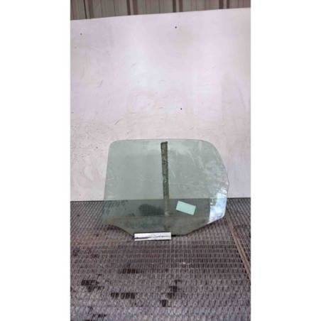 Vitre arriere droit OPEL CORSA B Photo n°1