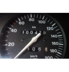 Vitre avant gauche OPEL CORSA B