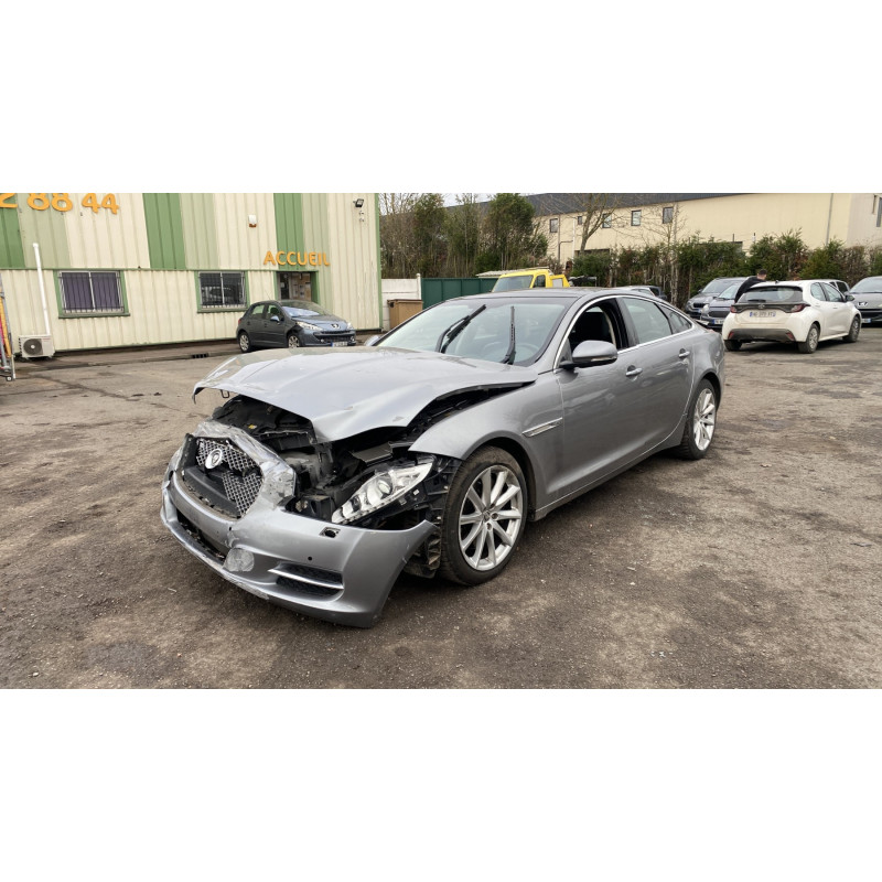JAGUAR XJ X351 PHASE 1 3.0D - 24V V6 TURBO Photo n°1