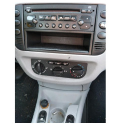 Serrure avant droit CITROEN C3 1