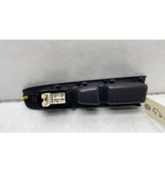 Interrupteur de leve vitre avant droit TOYOTA YARIS 3
