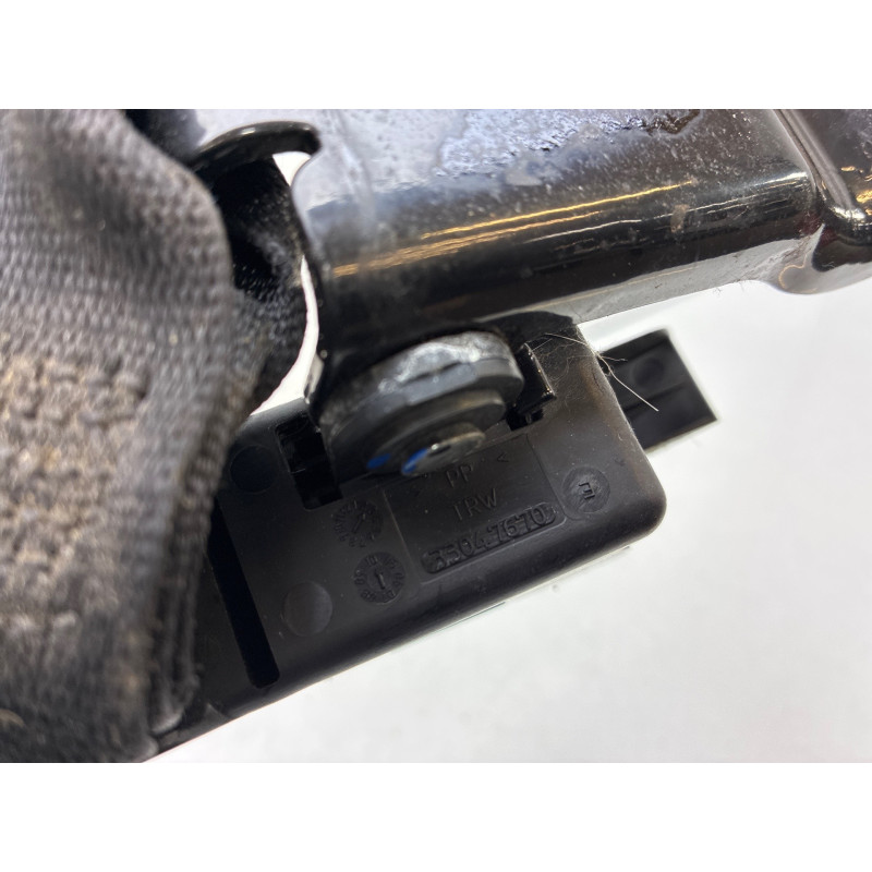 Attache ceinture arriere gauche RENAULT CLIO 3 Photo n°5