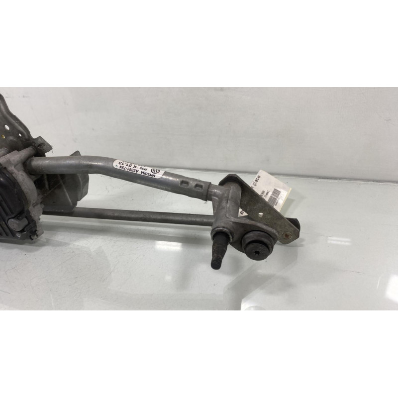 Moteur essuie glace avant VOLKSWAGEN PASSAT 6 Photo n°4