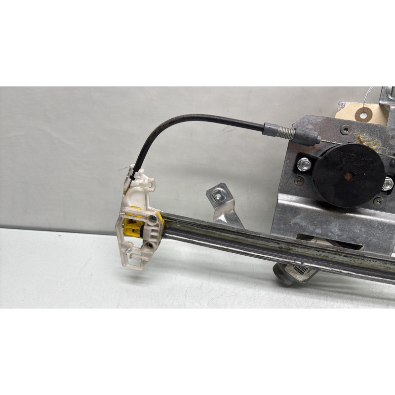 Leve vitre electrique avant droit RENAULT MODUS Photo n°2