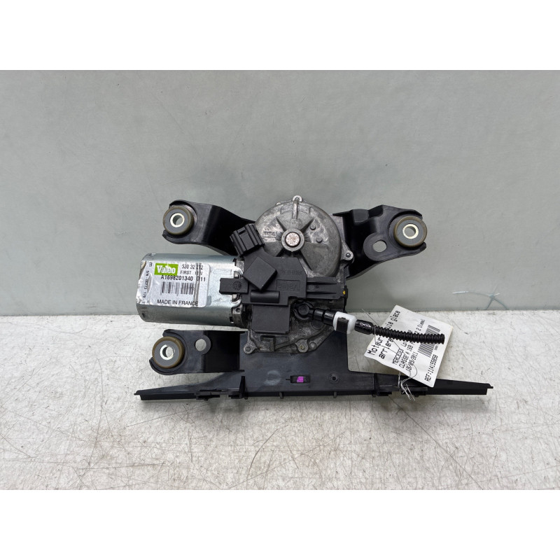 Moteur essuie glace arriere MERCEDES CLASSE A 169 Photo n°2