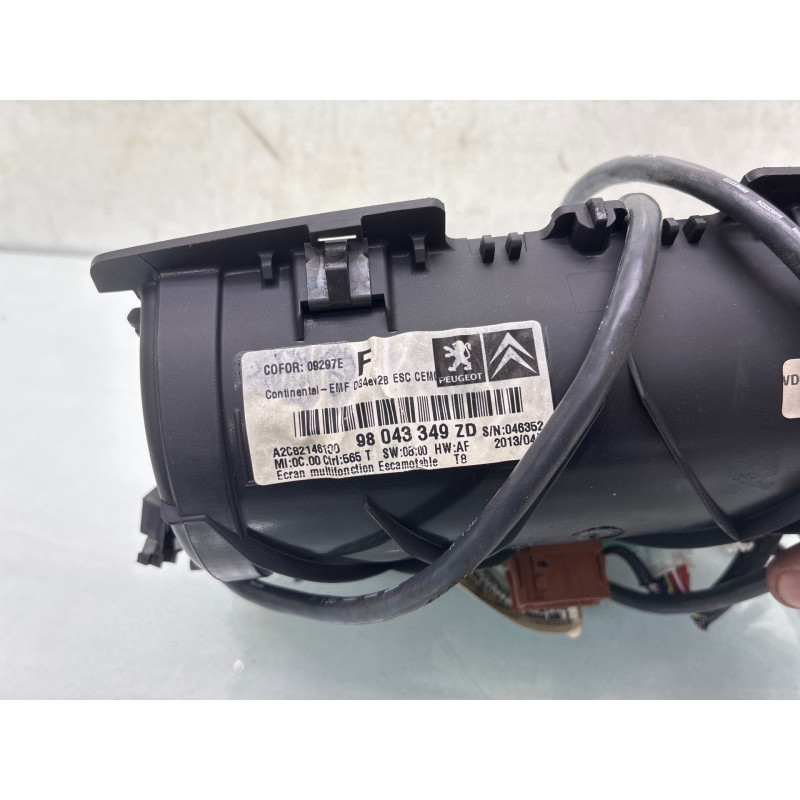 Ecran GPS PEUGEOT 3008 1 Photo n°3