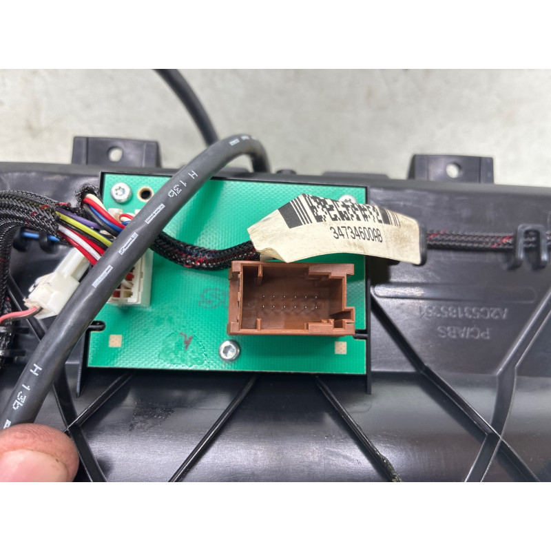 Ecran GPS PEUGEOT 3008 1 Photo n°4