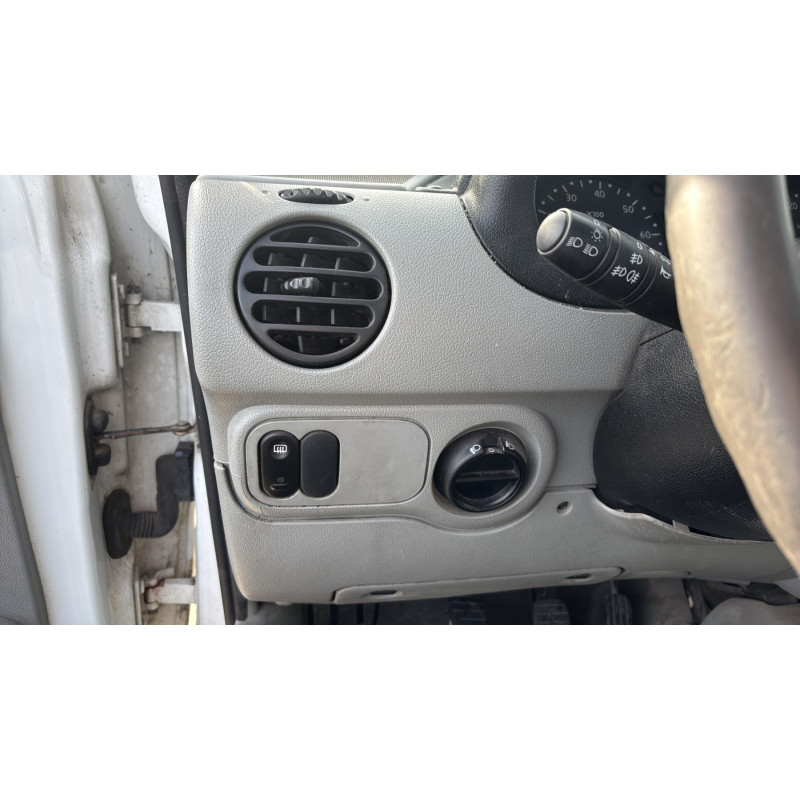 Bouton de warning RENAULT KANGOO 1 Photo n°19